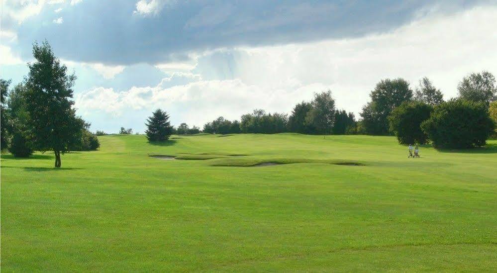 Residence Le Royal Golf & Horse Мюсларг Экстерьер фото